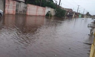 Chuva deixa bairros e comunidades rurais alagados em Cáceres; prefeita já providencia abrigo para possíveis desalojados