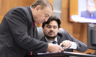 Doutor Arnaldo propõe aquisição de unidade móvel de castração para atender municípios da Região Oeste