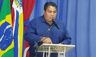 Pornografia em páginas públicas: Silêncio da gestão pode configurar crime e improbidade