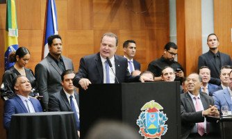 Ampliação de cadeiras no Congresso expõe contradição entre discurso e prática de parlamentares de MT