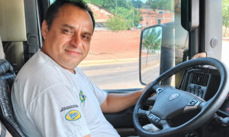 Caminhoneiro de Araputanga enfrenta recuperação após AVC e família pede ajuda para custear tratamento