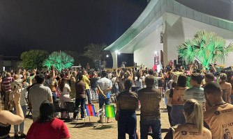 Fiéis participam de solenidade e sorteio para o 10º Acampamento de Oração em São José dos Quatro Marcos