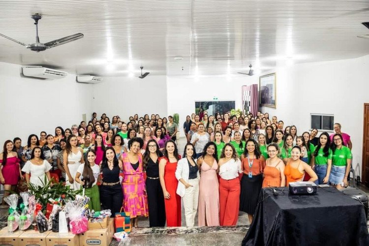 Araputanga sedia 1º Encontro Regional de Mulheres de Negócios
