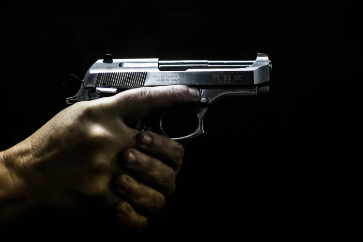 Governo divulga decreto que restringe o acesso de civis a armas e munições; veja novas regras