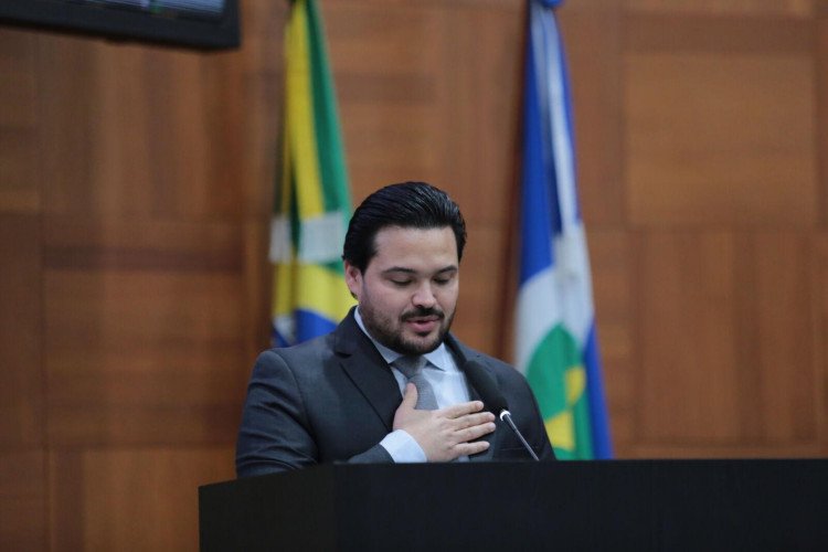 Deputado Estadual Doutor Arnaldo, de Mirassol D´Oeste, toma posse e enaltece economia da região Oeste