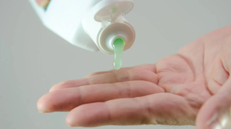 Gel anticoncepcional masculino com 99% de eficácia deve chegar ao mercado em 2028