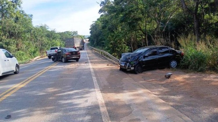 Polícia encontra drogas em carro envolvido em acidente fatal na BR-070, em Cáceres