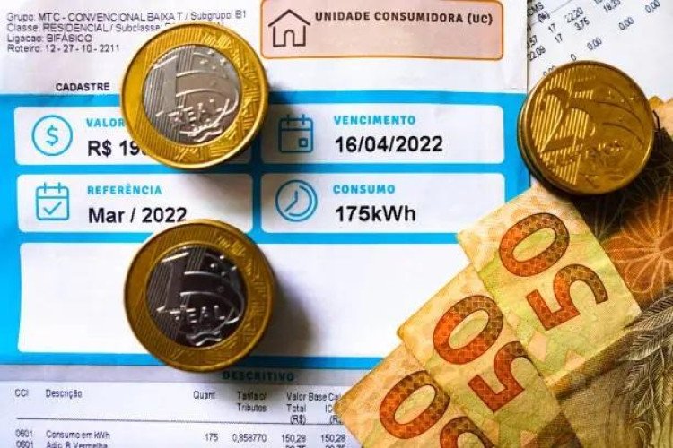 Derrubada de veto pelo congresso pode elevar conta de luz em até R$ 525 bilhões até 2040, aponta governo