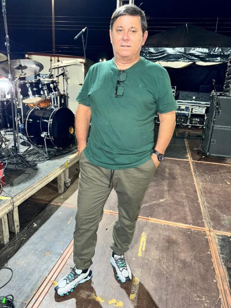 Site LC News Inova e Leva Música aos Leitores Junto com as Notícias do Dia