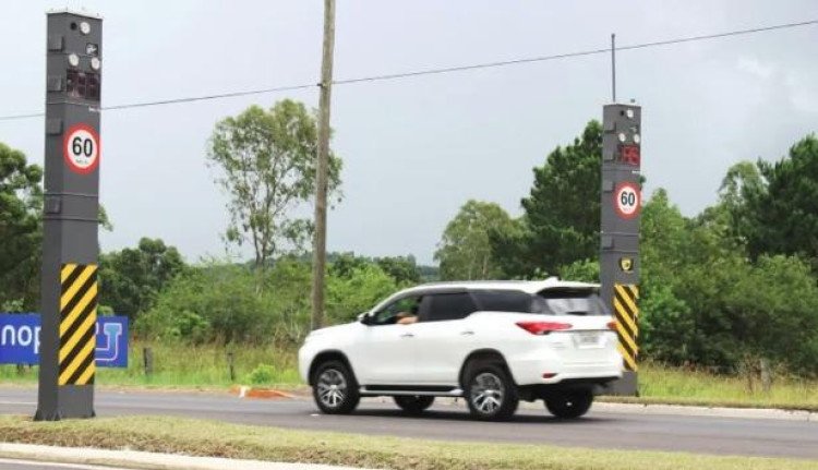 Deputado Chico Guarnieri pede instalação de redutores de velocidade na MT-246