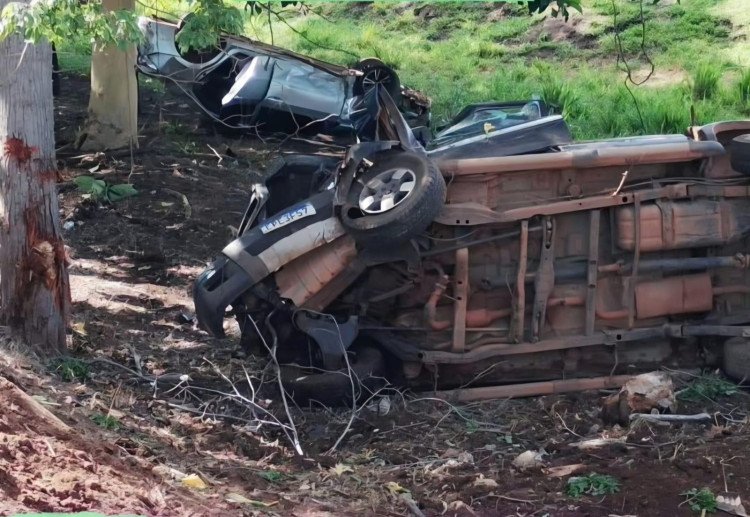 Acidente envolvendo três veículos deixa dois feridos na MT-175, em Mirassol D’Oeste