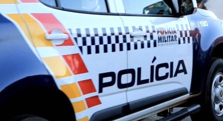 Motociclista é detido após avançar contra policial durante barreira na MT-175 em Quatro Marcos