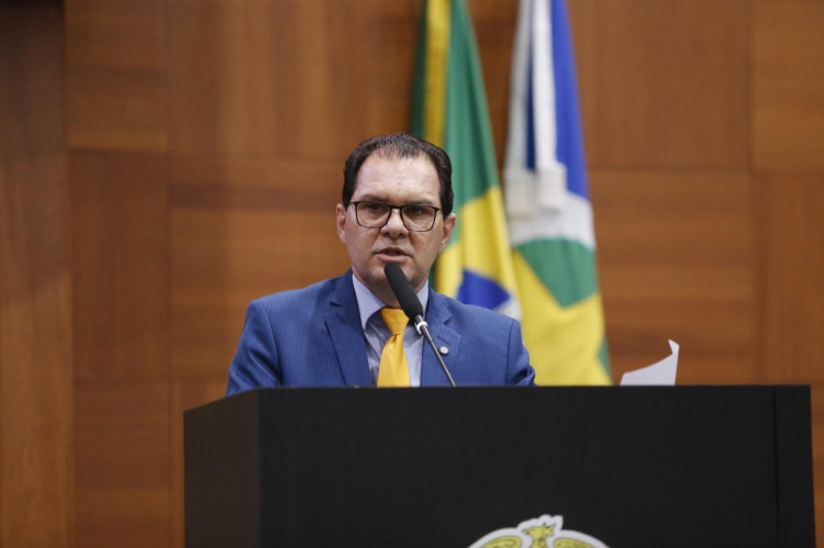 TRIBUNAL PÚBLICO: 