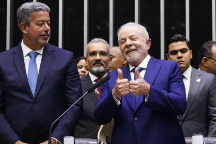 Câmara aprova projeto de Lula sobre aumento do teto dos MEIs e perdão de dívidas tributárias